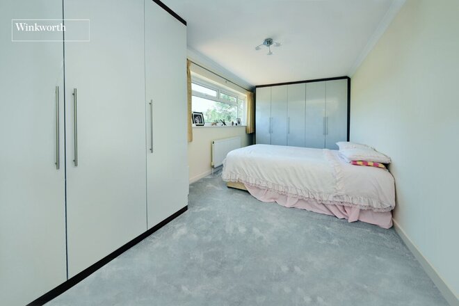 Sandy Lane, Sutton, SM2