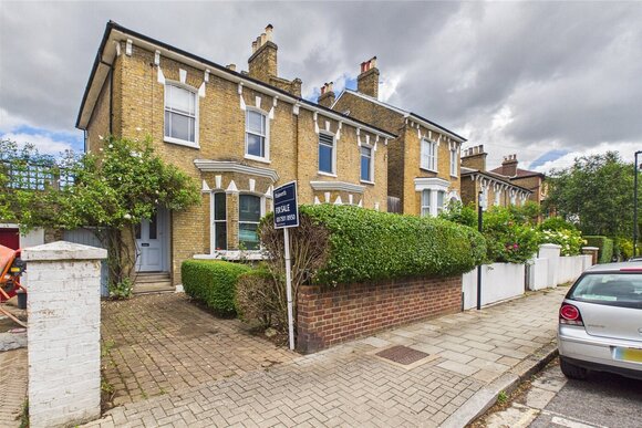 Shakespeare Road, London, SE24