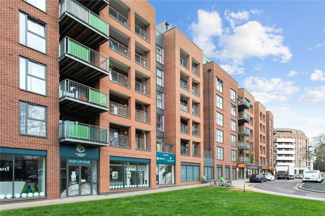 Mullins Place, London, SW4