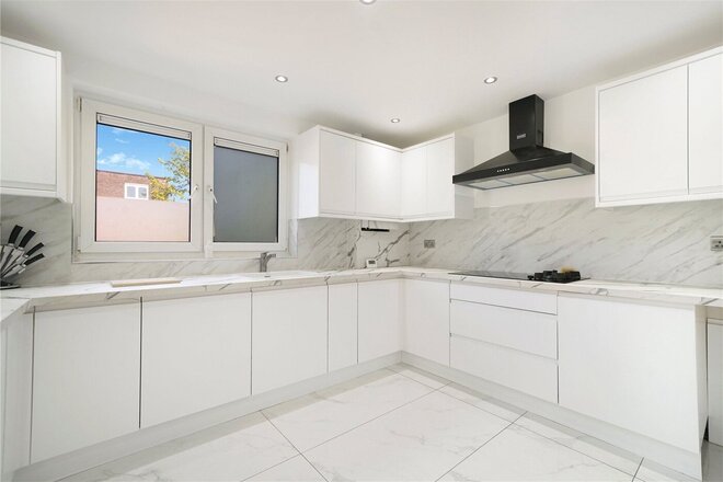 Girdlestone Walk, London, N19