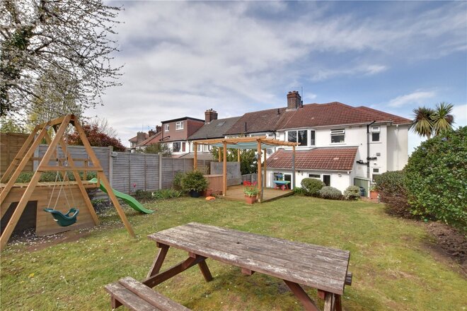 Moordown, Shooters Hill, SE18
