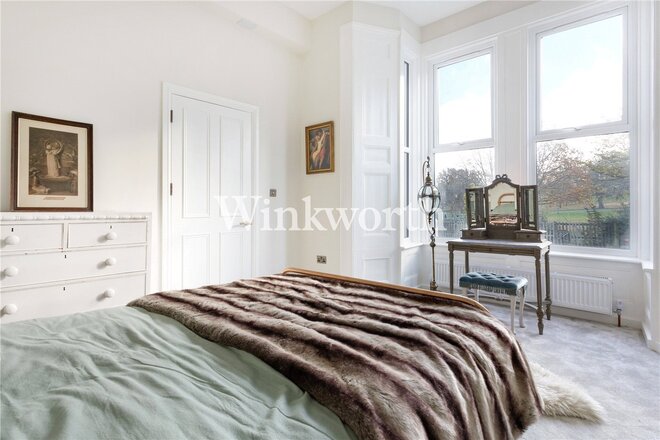 Willows Court, London, N4