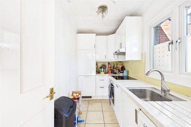 Baldry Gardens, London, SW16