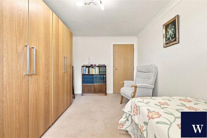 Hendon Lane, Finchley, N3