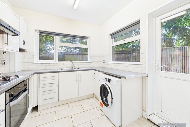 Villiers Road, Kingston upon Thames, KT1