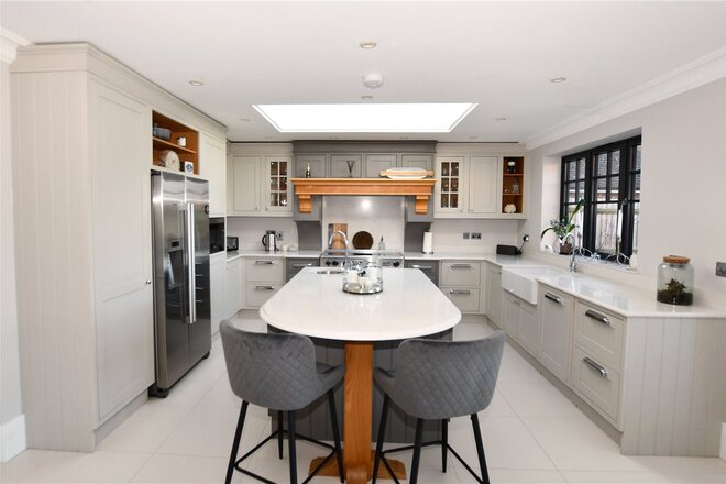 Nelsons Lane, Reading, RG10