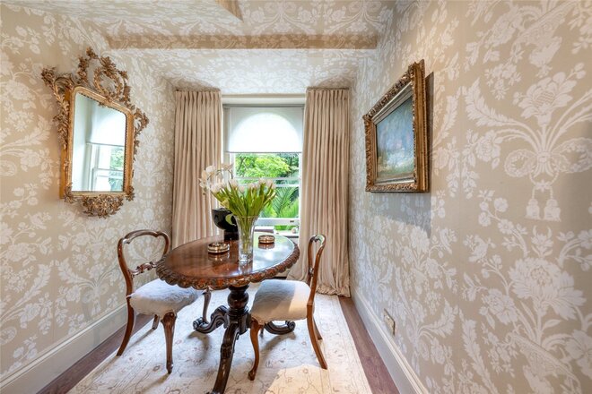 Clifton Gardens, London, W9