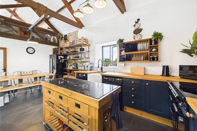 Rackenford, Devon, EX16