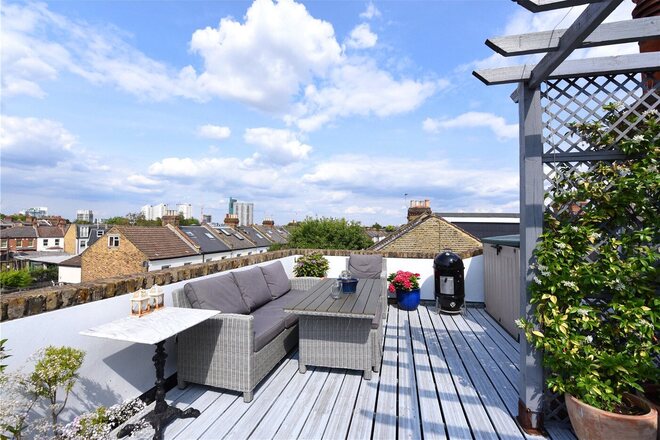 Merton Road, London, SW18