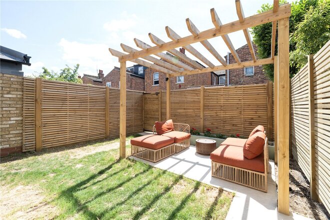 Southfield Road, London, W4
