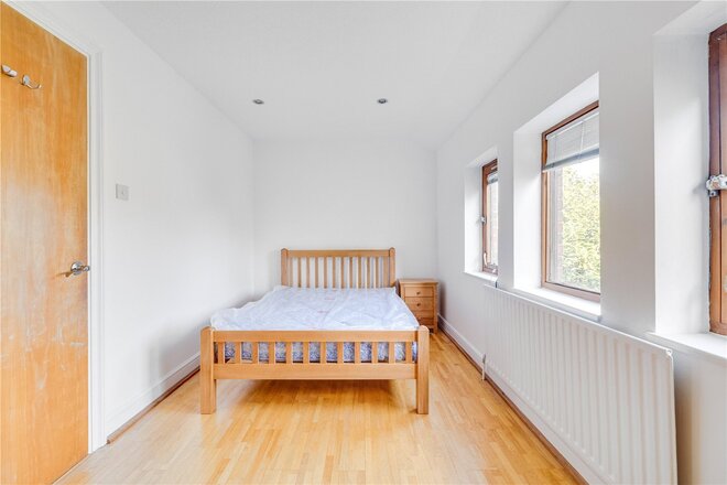 Cheryls Close, London, SW6