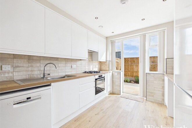 Lowfield Road, London, W3