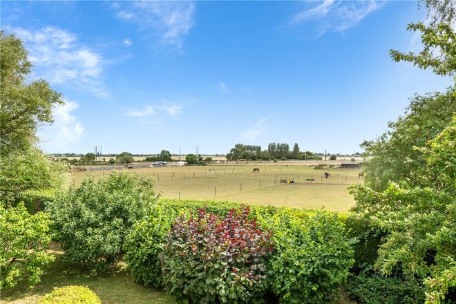 Cromwell Mews, Helpston, PE6