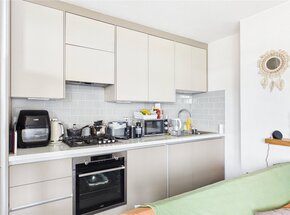 West Drive, London, SW16