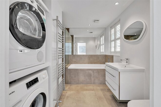 Blomfield Road, London, W9