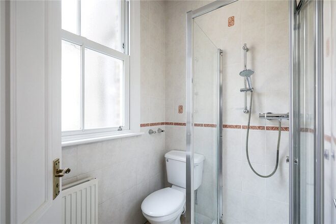 Woodgrange Avenue, London, W5
