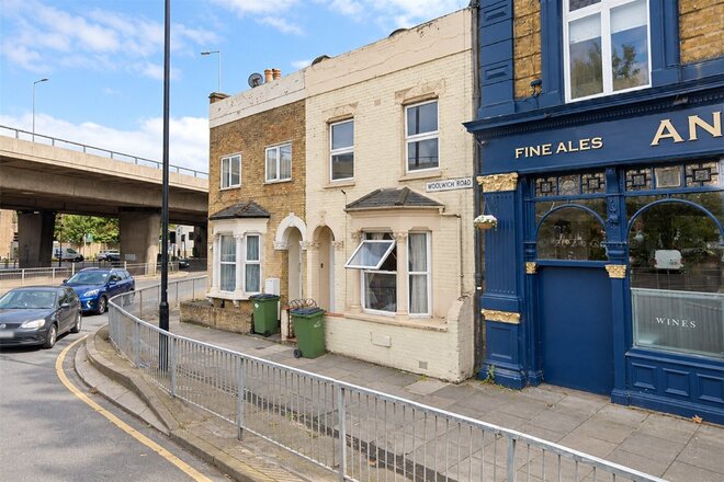 Woolwich Road, London, SE10