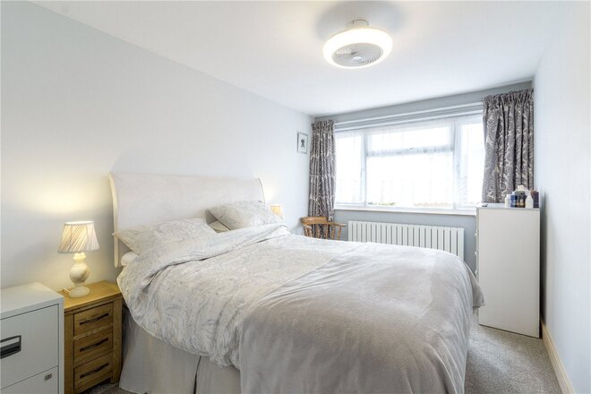 Beech Close, Northampton, NN7