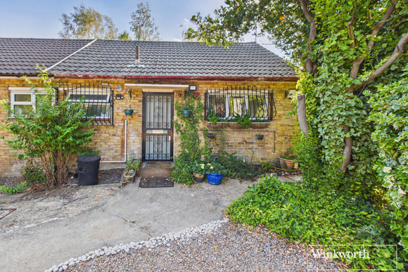 Townsend Lane, London, NW9