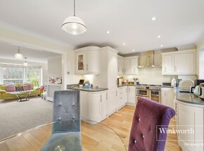 Springpark Drive, Beckenham, BR3