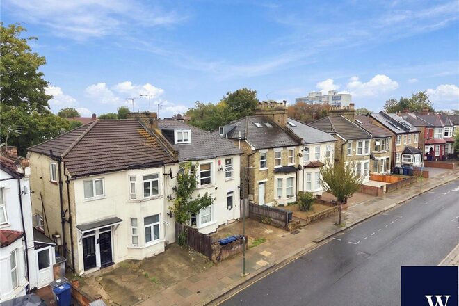 Station Road, Finchley, N3