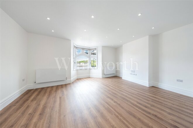 Golders Green Road, London, NW11