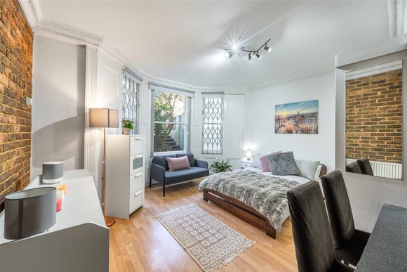 Sutherland Avenue, London, W9