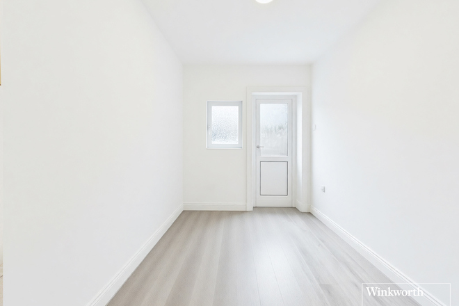 Shaftesbury Avenue, Harrow, HA3