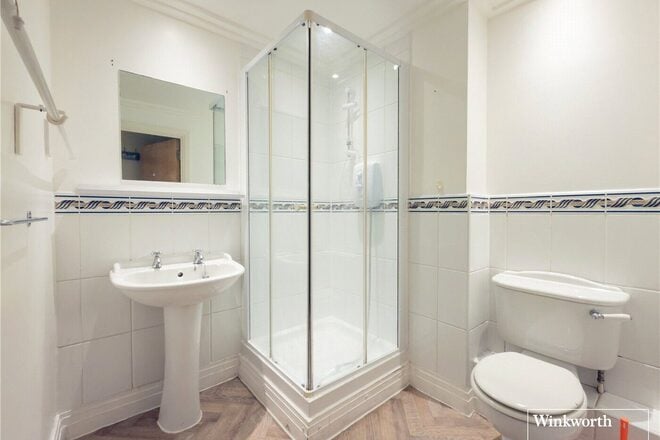 Wilshaw Close, London, NW4
