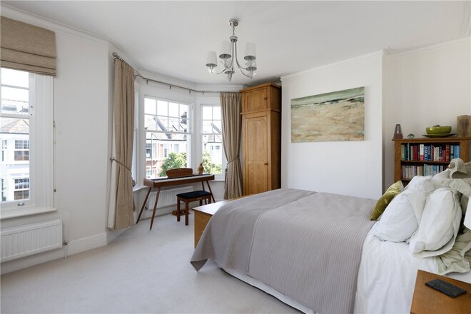 Astonville Street, London, SW18
