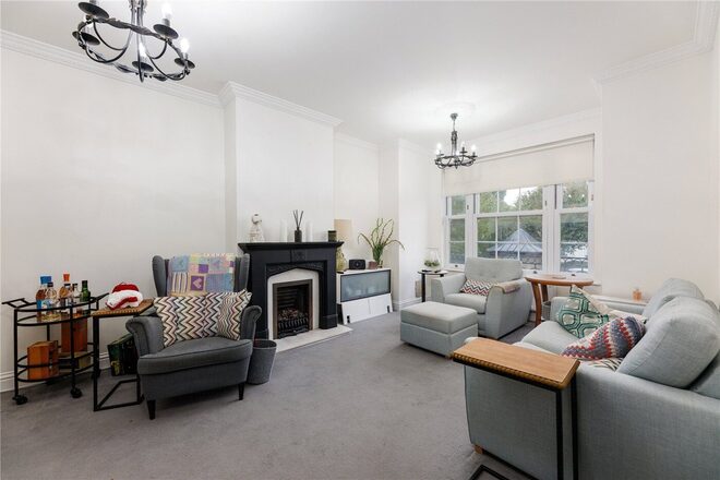 Southlands Drive, London, SW19