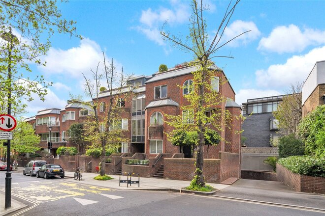 St Edmunds Terrace, London, NW8