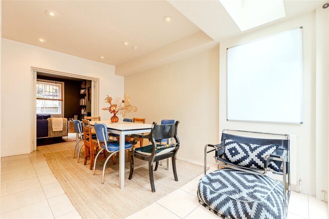 Gifford Street, London, N1