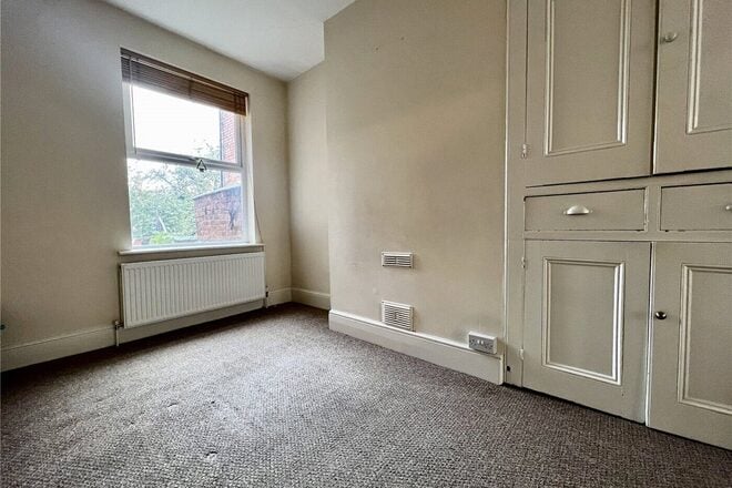 Derby Road, Northampton, NN1