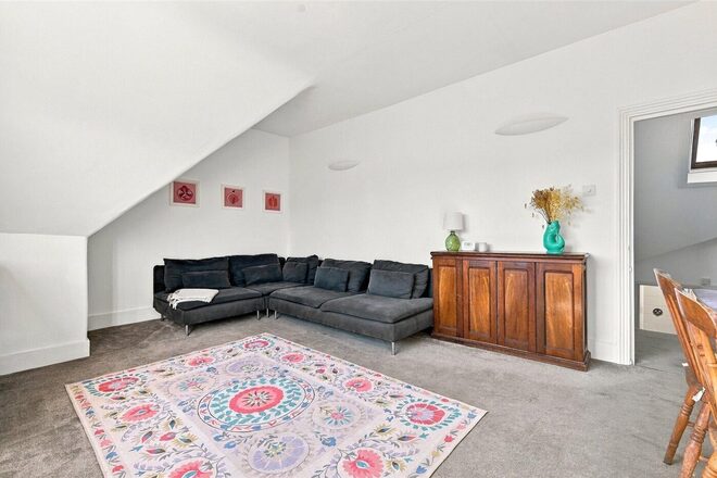 West Bank, London, N16