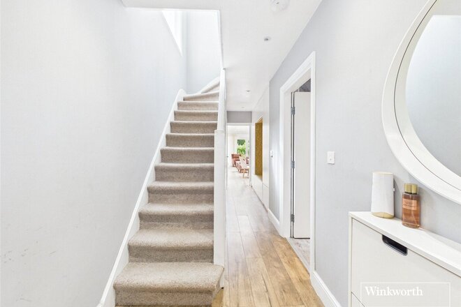Booth Road, London, NW9