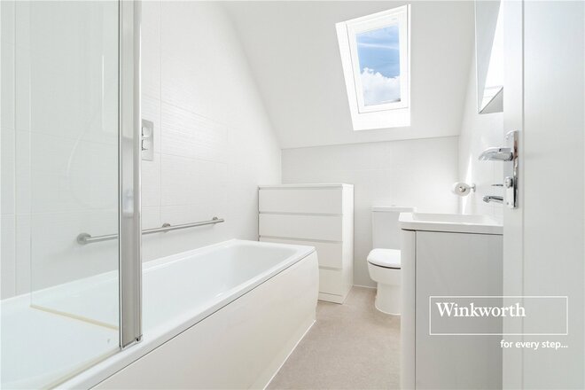 Woodside Road, Dorset, BH5