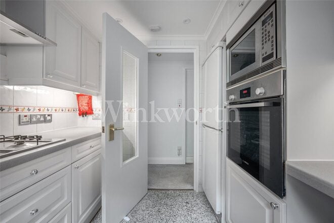 Chandos Way, London, NW11