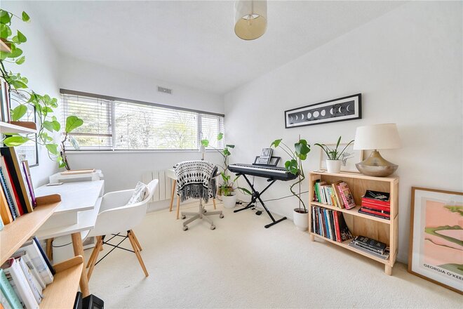Burnt Ash Hill, Lee, SE12