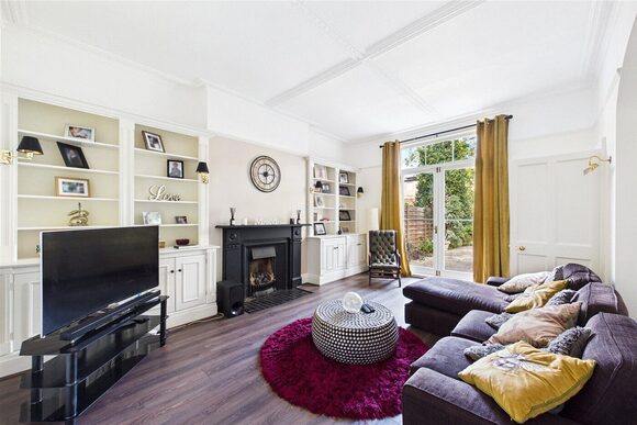 Kirkstall Road, London, SW2