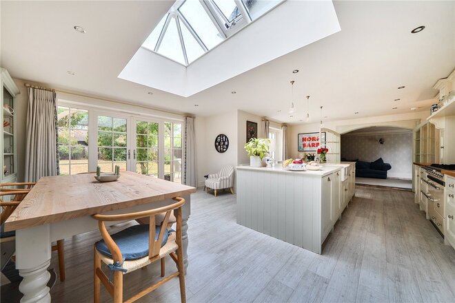 Boundstone Road, Farnham, GU10