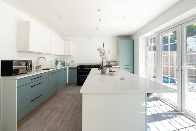Leigham Vale Road, Dorset, BH6