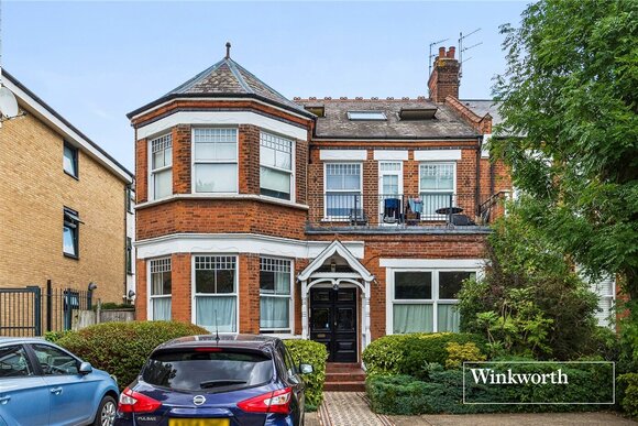 Etchingham Park Road, London, N3