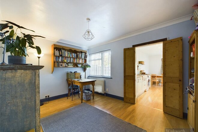 Tolworth Road, Surbiton, KT6