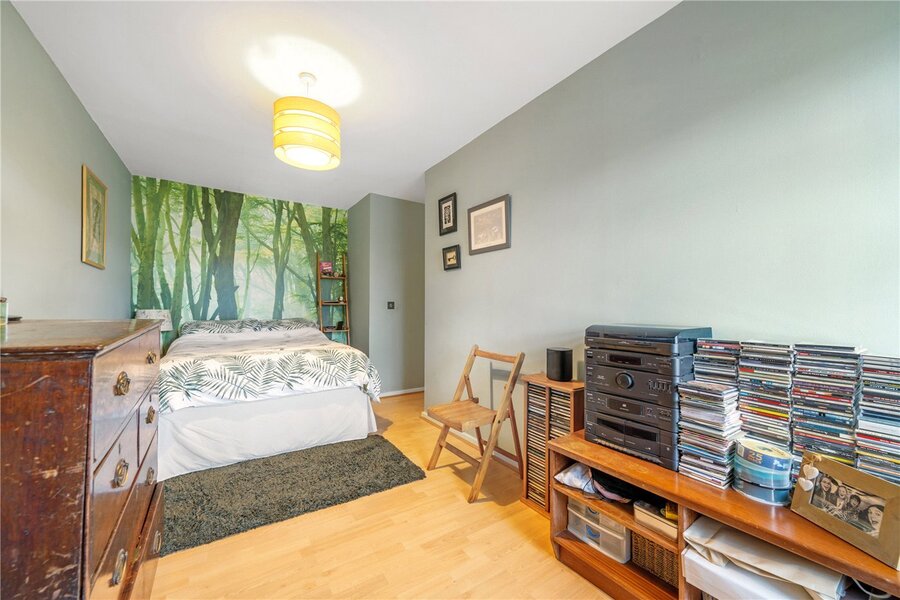 Bedroom 2 P1