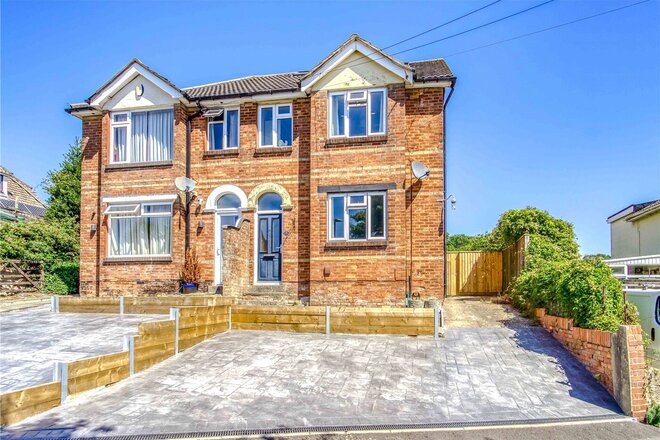 Hatch Pond Road, Dorset, BH17