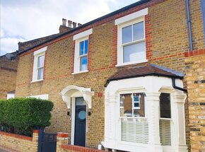 Crawthew Grove, East Dulwich, SE22