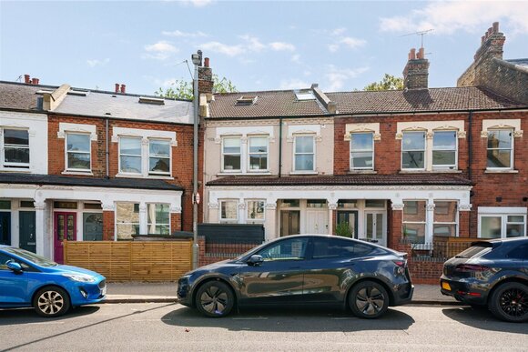 Fawe Park Road, London, SW15