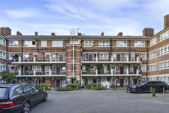 Adams Gardens Estate, London, SE16