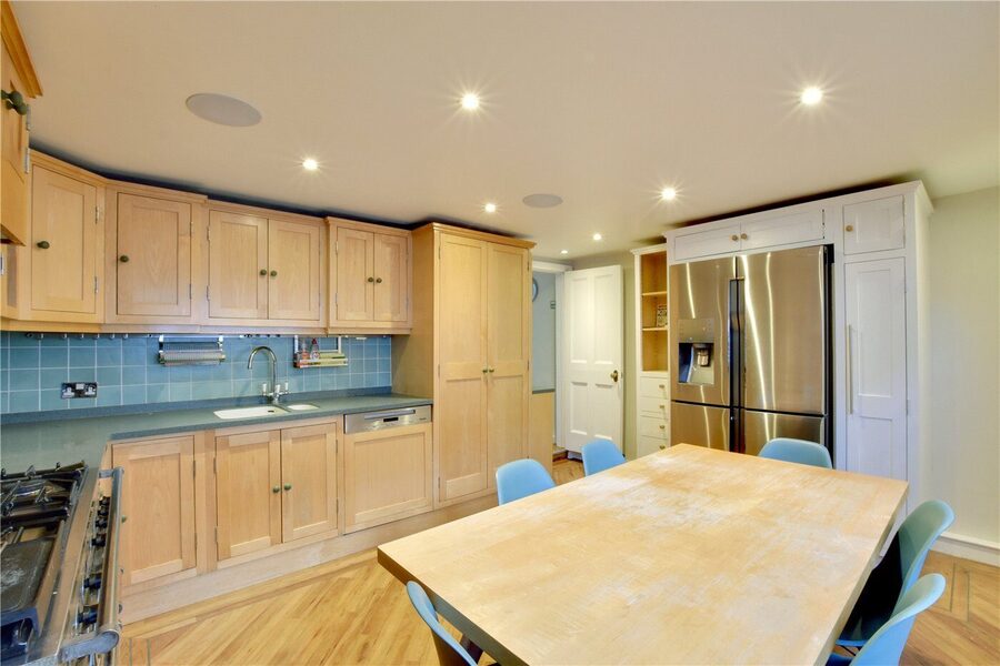 Kitchen/Dining Rm